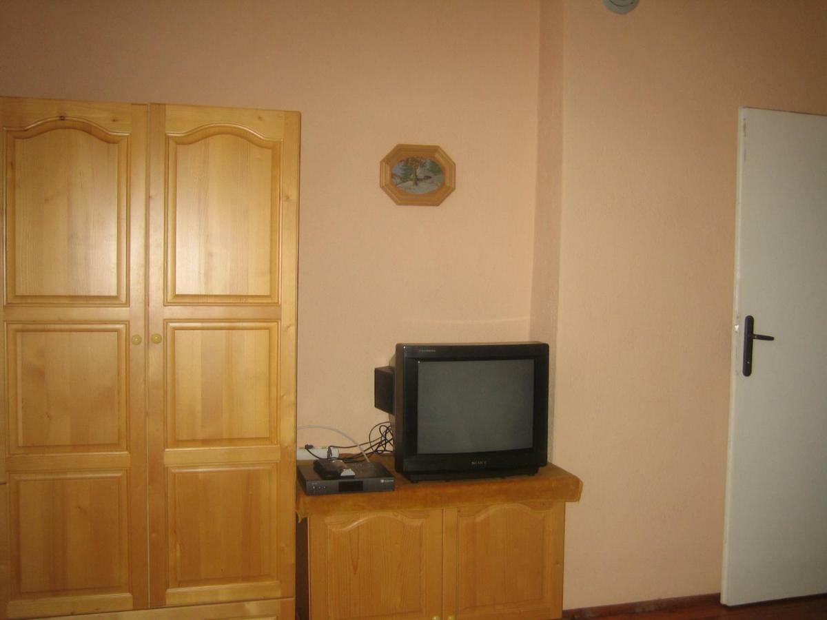 Velkovski Guest House Hisarea Exterior foto