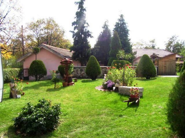Velkovski Guest House Hisarea Exterior foto